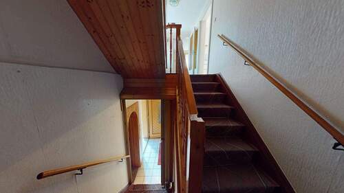Treppenaufgang ins OG - 