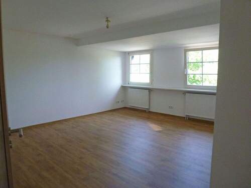 Wohnzimmer - 4 Zimmer Etagenwohnung in Sundern-Stockum