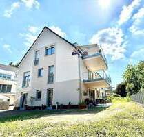 Pures Wohnvergnügen mit 4 Zimmern, Küche, 2 Bädern und Sonnenbalkon - Wiesbaden Biebrich