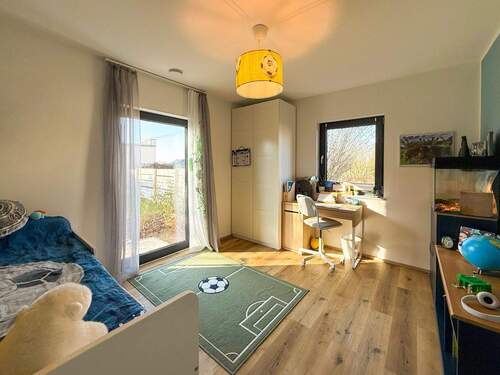 Kinderzimmer 1 im EG - 