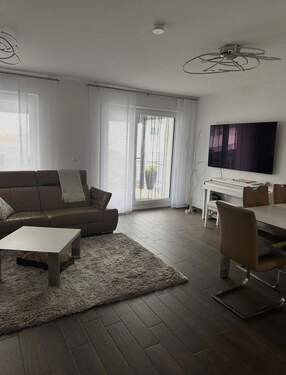 Wohnzimmer EG - 5 Zimmer Doppelhaushälfte in Großmehring