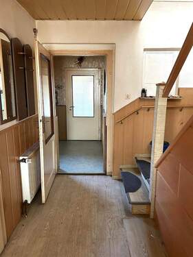 Blick vom Wohnzimmer zur Diele - 