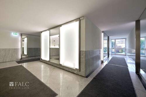 EG Foyer - 