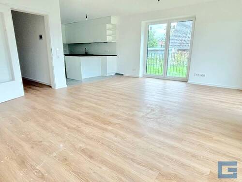 Wohnzimmer - 5 Zimmer Reihenendhaus zum Kaufen in Schönberg (Holstein)