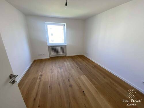 Zimmer - 3 Zimmer Etagenwohnung zum Kaufen in München