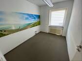 Raum 1 EG - 4 Zimmer Büro in Ohlsbach