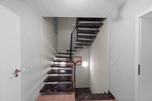 Flur EG - Doppelhaushälfte mit 122,60 m² in Delingsdorf zum Kaufen