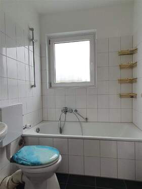 Badezimmer - Etagenwohnung mit 42,00 m² in Bad Mergentheim zur Miete