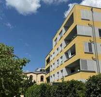 Großzügig, hochwertige 4 Zi.-Wohnung mit Loggia und TG-Stellplatz zu vermieten - Rastatt