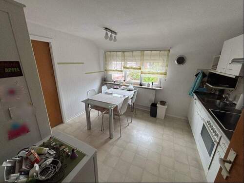 Küche - 4 Zimmer Etagenwohnung in Zell