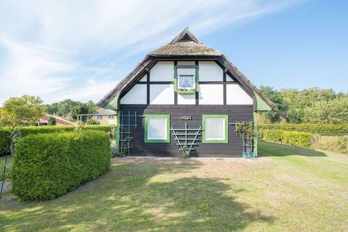 Straßenansicht - 6 Zimmer Einfamilienhaus in Born a. Darß