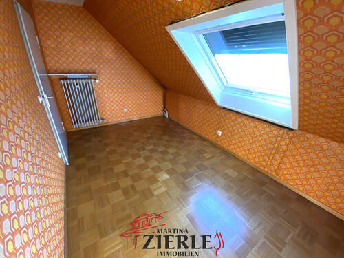 11- Zimmer DG 2 - 