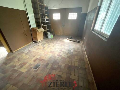 17 Garage UG - 
