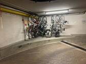 Fahrradabstellplatz TG - 