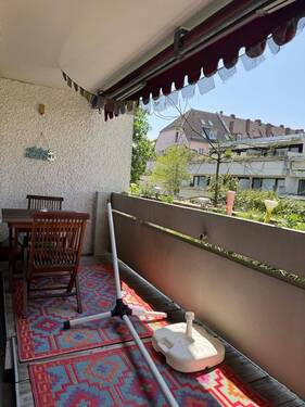 Loggia.jpg - Etagenwohnung mit 60,00 m&sup2; in München zum Kaufen