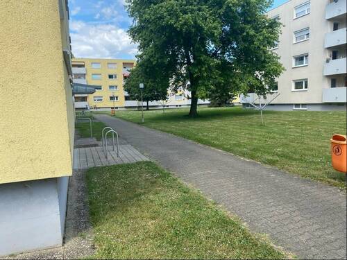 Grünfläche - 3 Zimmer Etagenwohnung in Kehl