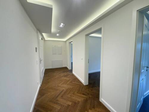 Flur - Etagenwohnung mit 73,30 m² in Leipzig zur Miete