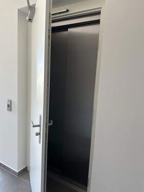 Fahrstuhl bis in die Wohnung - 