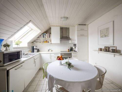 Küche - 2 Zimmer Etagenwohnung zum Kaufen in Radolfzell am Bodensee