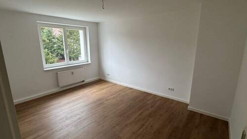 Schlafzimmer frisch renoviert - 