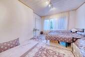 Schlafzimmer 2 - 