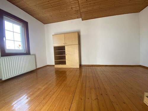 Zimmer im OG - 