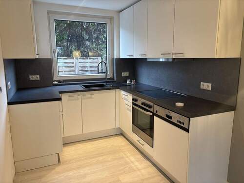 Einbauküche - Reihenmittelhaus mit 87,00 m&sup2; in Neumünster zur Miete