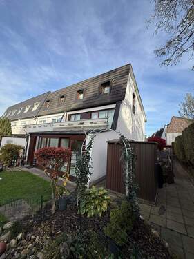 Haus_Gartenseite - Reihenendhaus wartet auf eine neue Familie