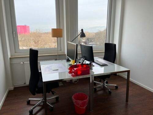 Büro - Möbliertes Büro in 5. Etage Köln - zentral, flexibel, Küche & Meetingraum
