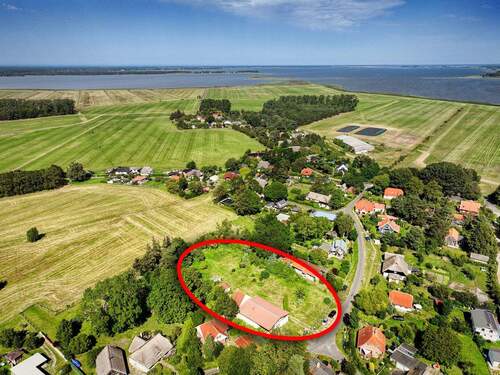 Luftbildaufnahme der Liegenschaft - Blickrichtung nach Nord-Osten - Grundstück in Fuhlendorf OT Michaelsdorf zum Kaufen