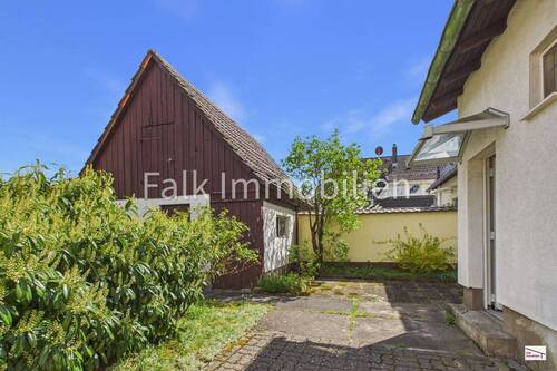 Zugang Haus und Scheune - 