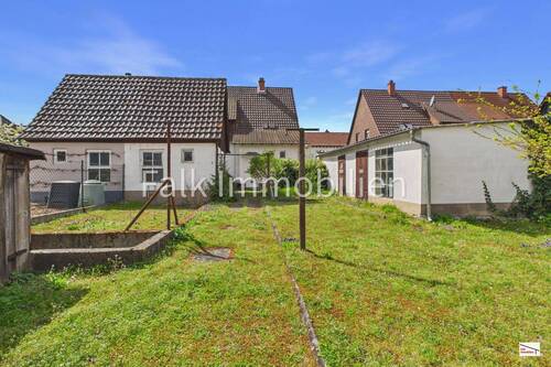 Hausansicht Garten - 