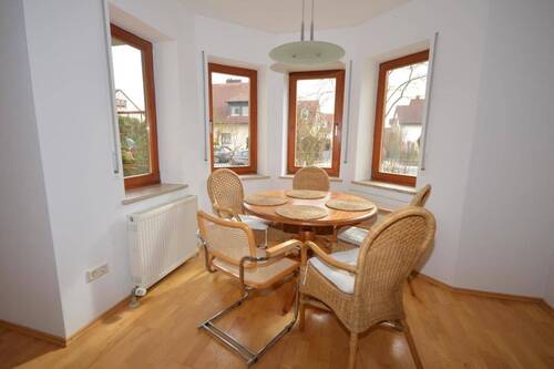 Helles Esszimmer - 
