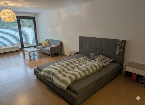 Kinderzimmer UG mit sep. WC - 