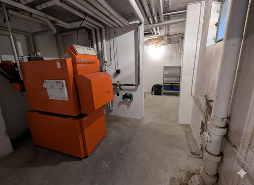 Heizung mit 20.000lit. Außentank - 