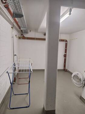 Teilansicht Trockenraum.jpg - 