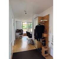 Dachterrassenwohnung am Pfanzeltplatz - München Altperlach