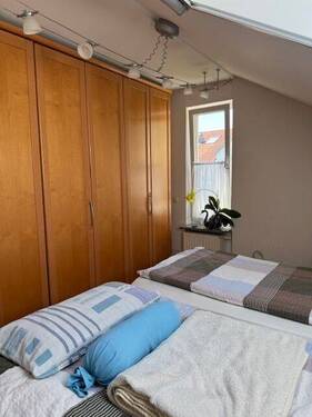 Teilansicht Schlafzimmer .jpg - 