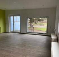 große Gewerbefläche mit vielen Möglichkeiten - Borna