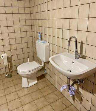 Keller Gäste WC - 