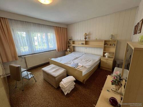 Schlafzimmer 2 OG - 