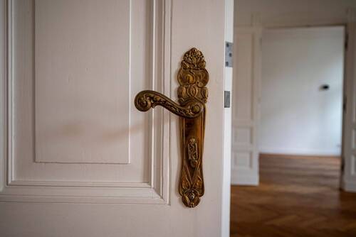 Detail - 