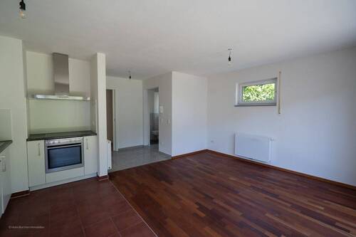 Wohnzimmer & Küche - 