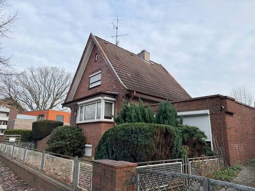 Wohnhaus - 4 Zimmer Mehrfamilienhaus, Wohnhaus in Hamburg