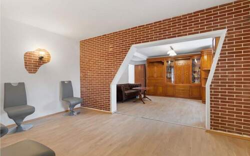 Bild 4 - Einfamilienhaus mit 176,00 m&sup2; in Berlin zur Miete