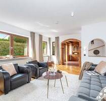 Charmantes Reihenendhaus in Putzbrunn Waldkolonie - Einliegerwohnung möglich