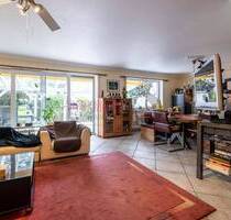 Viel Platz, viel Charme, viel Potenzial Doppelhaushälfte mit Gartenidylle + ausbaubarem Dachboden - Brunnthal Otterloh