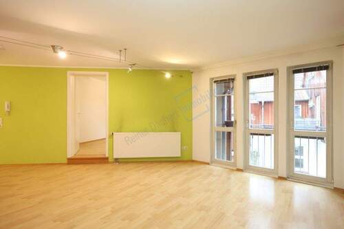 WOHNZIMMER - Etagenwohnung mit 49,80 m&sup2; in Ober-Ramstadt zur Miete