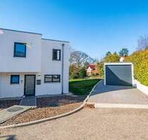**Sonnige Doppelhaushälfte mit Garten + Garage+Einbauküche** - Gernsbach