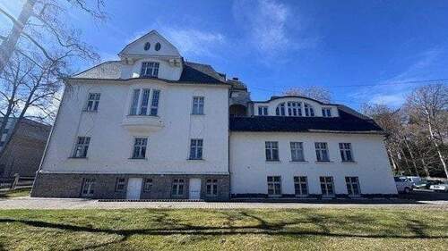 untere Gebäudeansicht - 